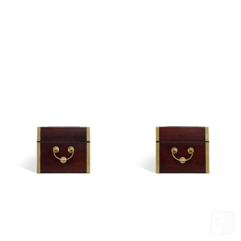 A pair of zitan boxes and covers, Qing dynasty, 18th century | 清十八世紀 紫檀小箱一對 - 图6